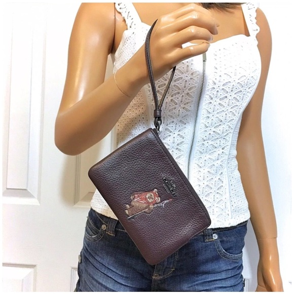 Coach X Star Wars Ewok Corner Zip Wristlet Bag NWT - Picture 3 of 8